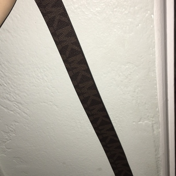 mk belt reversible - Picture 2 of 3
